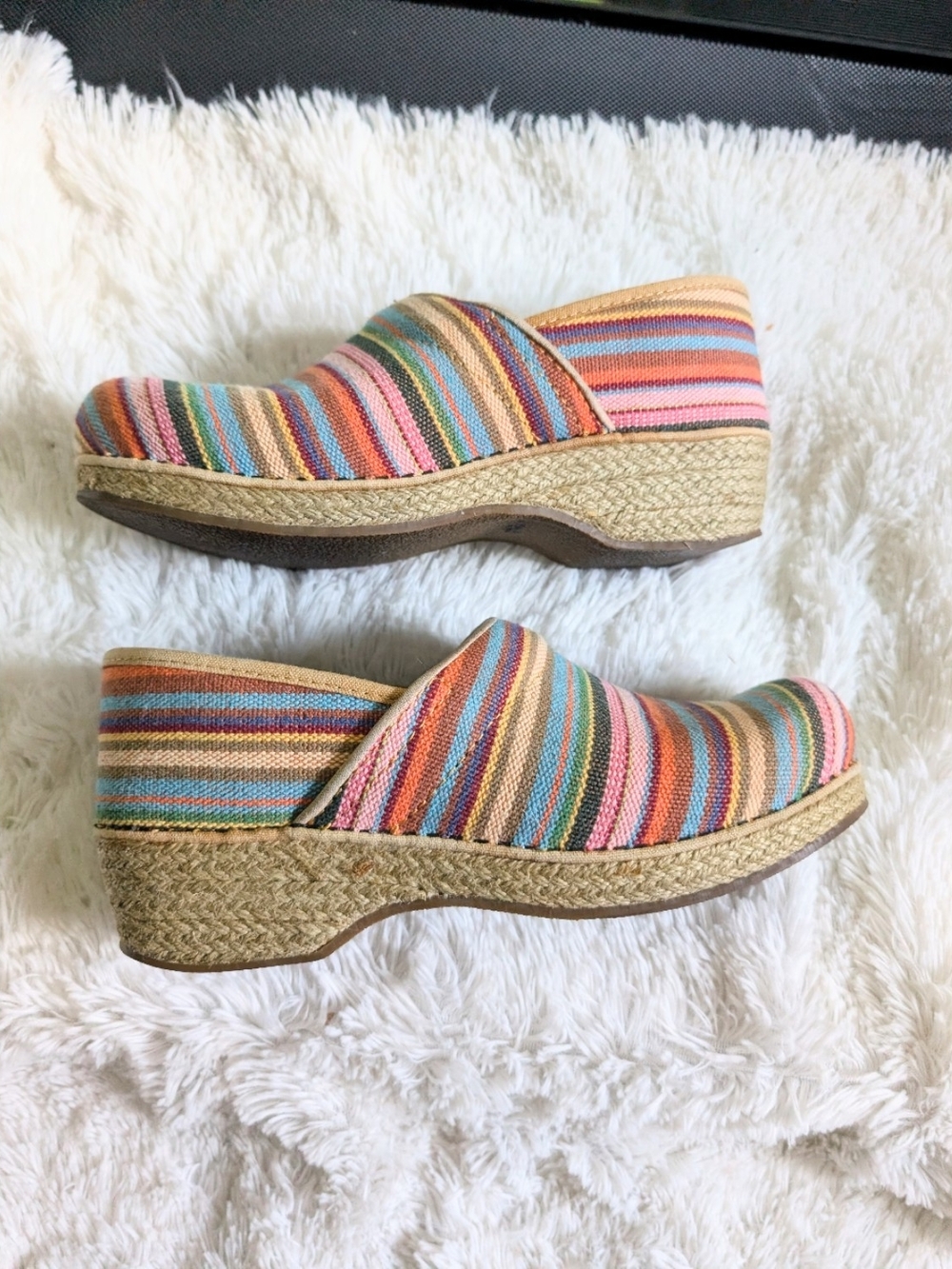 Dansko Vegan Multicolor Stripe Slip On Clog Women’s Shoe Size 40